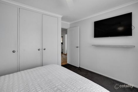 Property photo of 6 Durham Court Salisbury Heights SA 5109