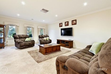 Property photo of 25 Braford Drive Doreen VIC 3754