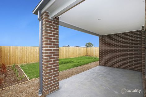 Property photo of 16 Corella Road Armstrong Creek VIC 3217