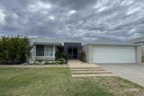 Property photo of 19 Broadstone Vista Meadow Springs WA 6210