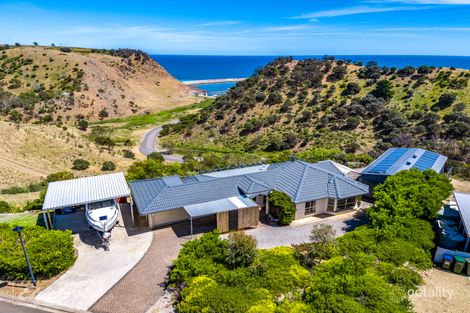 Property photo of 31 Seaview Avenue Wirrina Cove SA 5204
