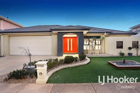 Property photo of 5 Crystal Court Point Cook VIC 3030