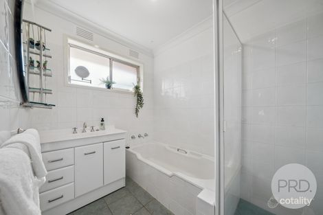 Property photo of 42 Walteela Avenue Mount Austin NSW 2650