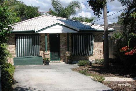 Property photo of 28 Parramatta Street Manly QLD 4179