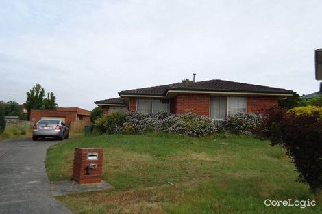 Property photo of 1 Seamons Court Endeavour Hills VIC 3802