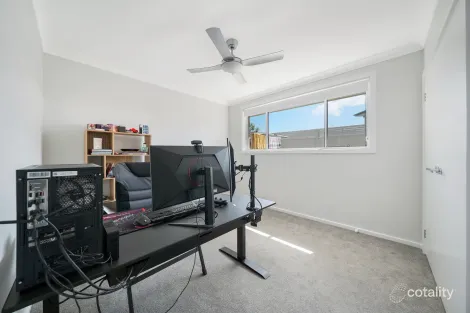 Property photo of 153 Scarborough Way Dunbogan NSW 2443