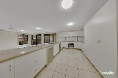 Property photo of 38 Iris Road Kirkwood QLD 4680