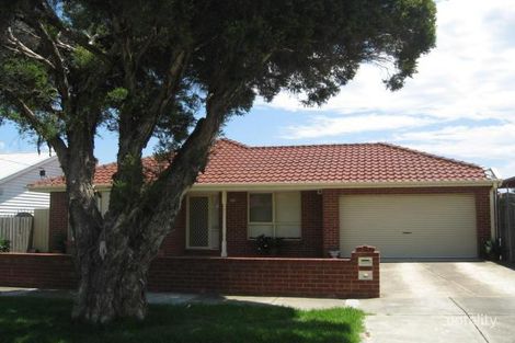 5 Tudor Rd, Sunshine North, VIC 3020