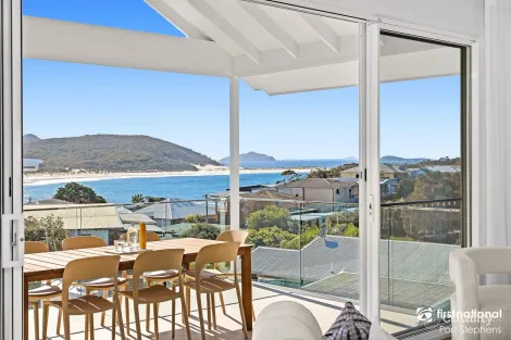 1/44C SQUIRE ST, FINGAL BAY, NSW 2315
