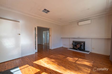 Property photo of 19 Regent Street Forbes NSW 2871