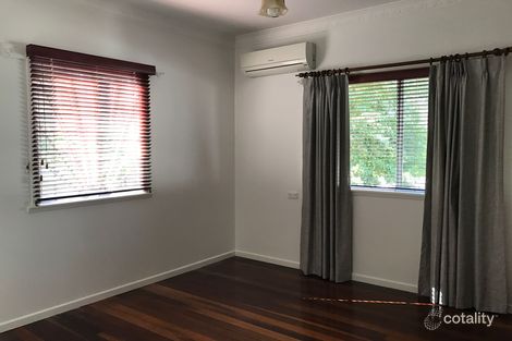 Property photo of 2 Jainba Street Indooroopilly QLD 4068