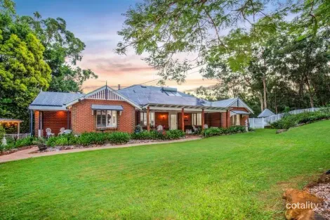 10 Coolibah Rd, Gaven, QLD 4211