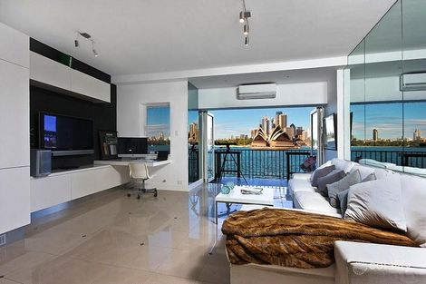 Property photo of 202/27 Waruda Street Kirribilli NSW 2061