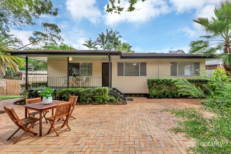 6 Tucker St, Chapel Hill, QLD 4069