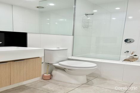 Property photo of 2/50 Eucalyptus Drive Maidstone VIC 3012