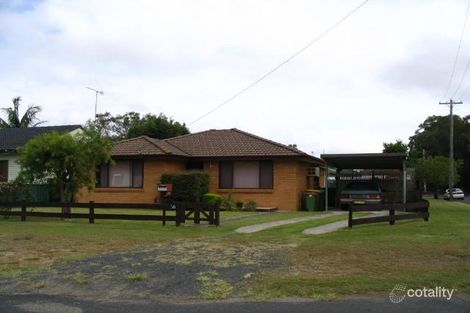 16 Billabong St, Woy Woy, NSW 2256