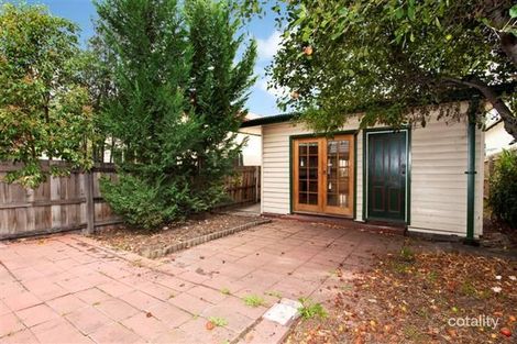 Property photo of 29 Bayview Road Seddon VIC 3011