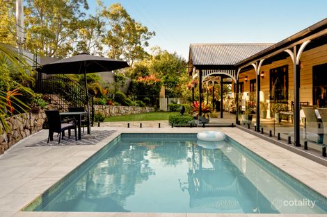 Property photo of 1 Thiesfield Street Fig Tree Pocket QLD 4069