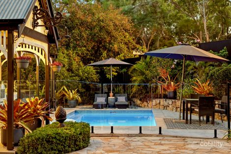 Property photo of 1 Thiesfield Street Fig Tree Pocket QLD 4069