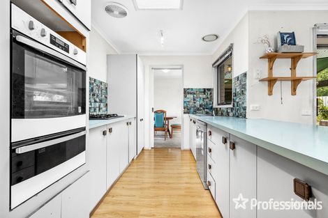 Property photo of 31 Old Kent Road Mooroolbark VIC 3138