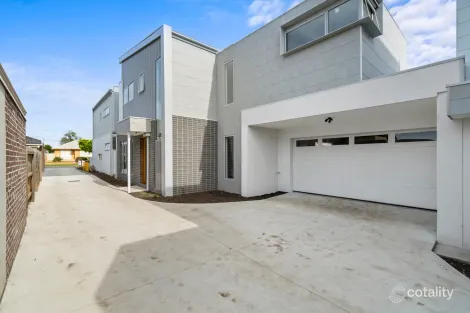 2/4 Maude Ave, Glenroy, VIC 3046