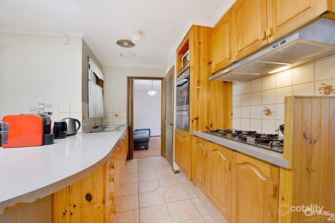 Property photo of 16 Firetail Court Carrum Downs VIC 3201