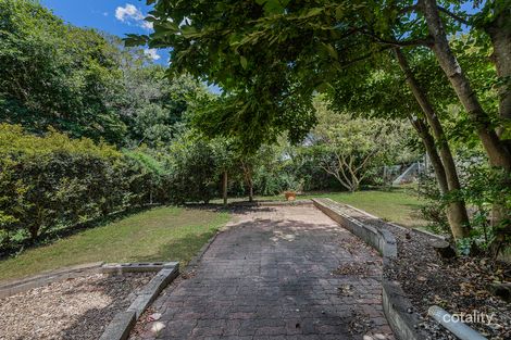 Property photo of 9 Watsonia Drive Leichhardt QLD 4305