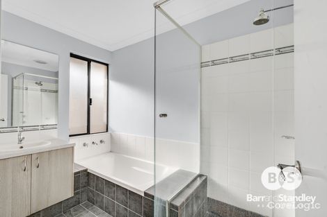 Property photo of 11 Mercury Pass Australind WA 6233