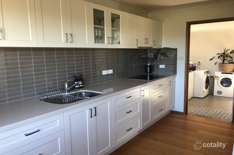 Property photo of 31 Robin Court Lindisfarne TAS 7015