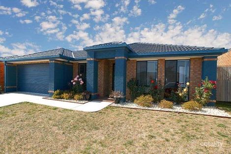 12 Gatehouse Pde, Cranbourne East, VIC 3977