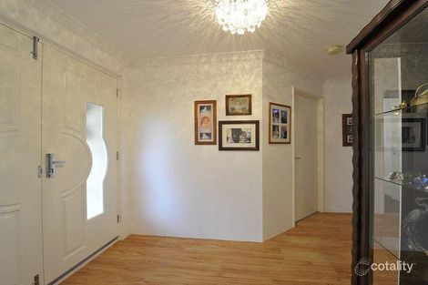 Property photo of 1 Lamont Court Meadow Springs WA 6210