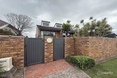 1/10 Kitchener Pde, The Hill, NSW 2300