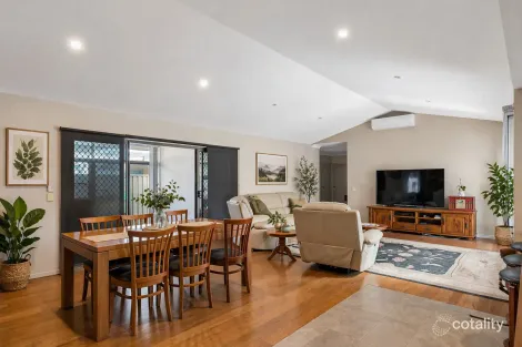 Property photo of 9 Derry Drive Yarrawonga VIC 3730