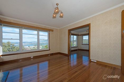 Property photo of 80 Lincoln Street Lindisfarne TAS 7015