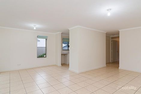 Property photo of 2/3 Mitchell Court Littlehampton SA 5250