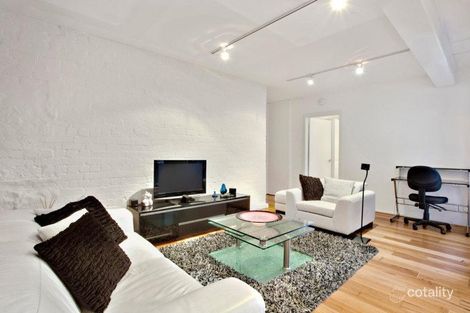 Property photo of 2/19 Willis Street Armadale VIC 3143