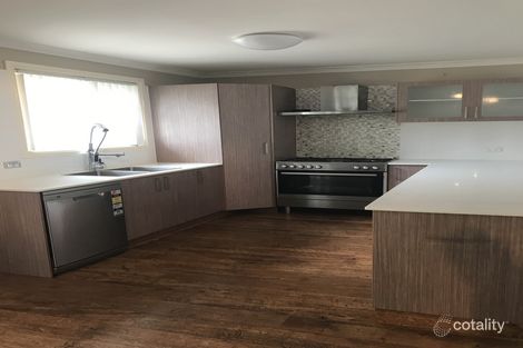 Property photo of 27 Amaroo Place Goulburn NSW 2580