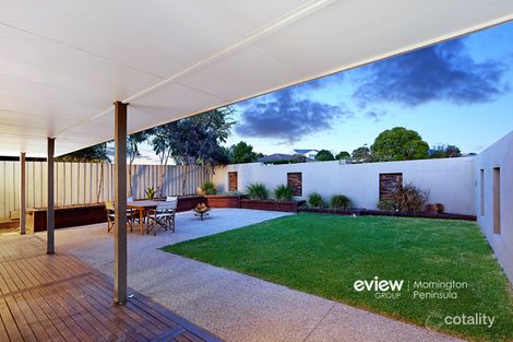 Property photo of 17 Pamela Place Mornington VIC 3931