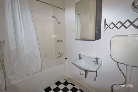 12/10 Marriott St, St Kilda, VIC 3182