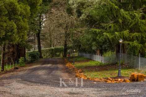 Property photo of 30 Pinchoff Lane Mount Macedon VIC 3441