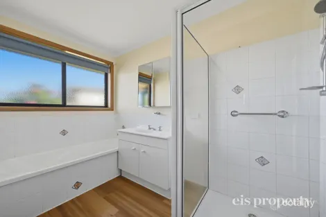 Property photo of 4/11 Horsham Road Oakdowns TAS 7019