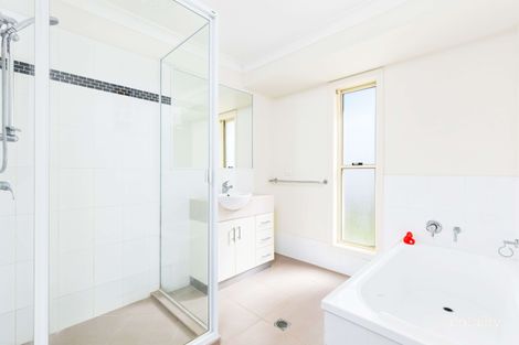 Property photo of 10 Blue Gums Drive Emerald QLD 4720