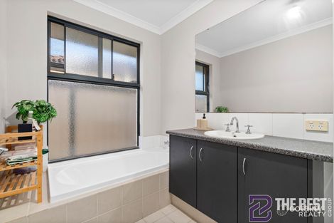 Property photo of 6 Starlight Pass Seville Grove WA 6112