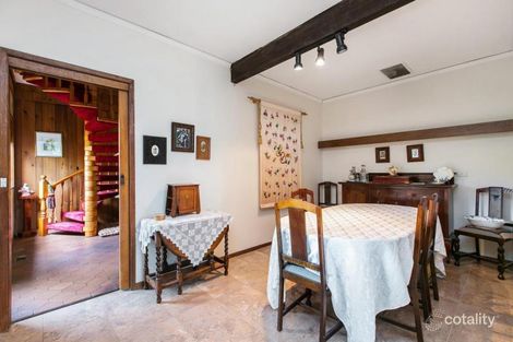 Property photo of 30 Walker Road Mount Waverley VIC 3149