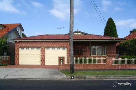 17 Mooculta St, Russell Lea, NSW 2046