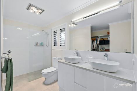 Property photo of 31 Ocean Street Cleveland QLD 4163