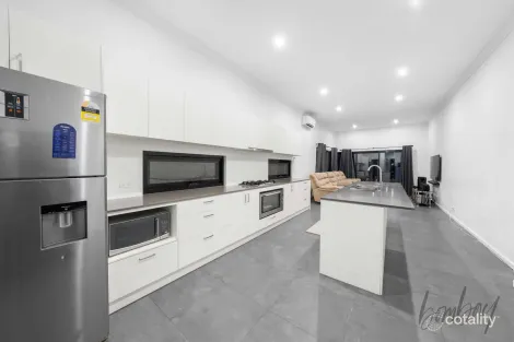 Property photo of 97 Macedon Parade Wollert VIC 3750