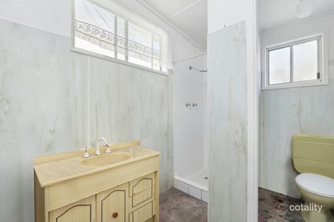 Property photo of 12 Kerrylouise Avenue Noraville NSW 2263