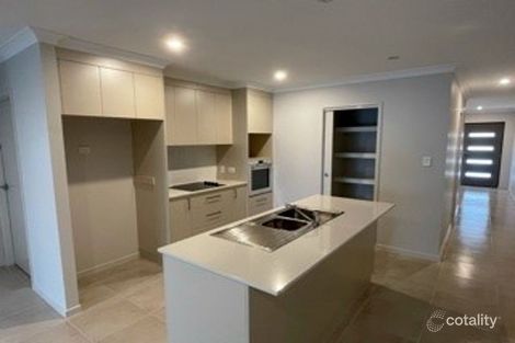 Property photo of 33 Karwin Drive Andergrove QLD 4740