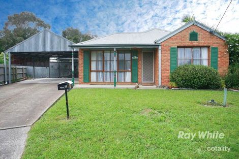 11 Yaltara Cl, Cranbourne West, VIC 3977